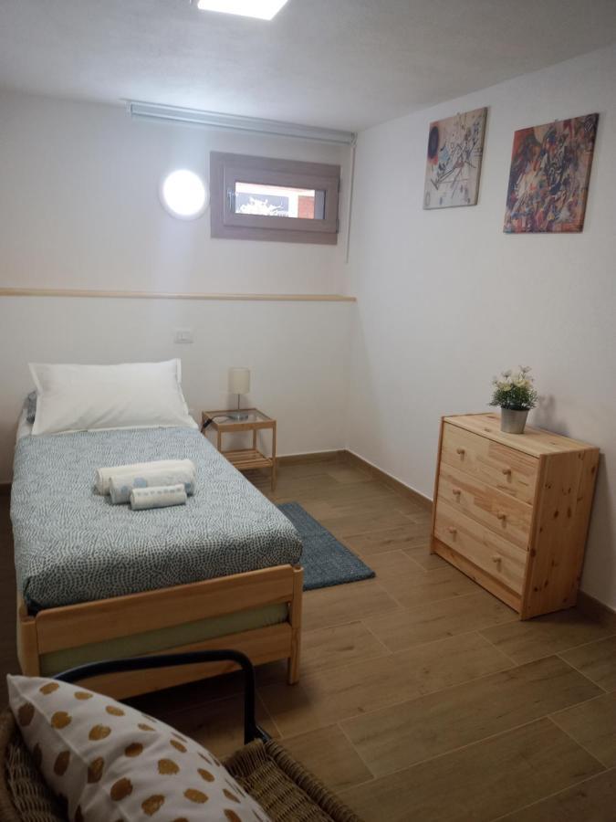 Vacanze Nella Casetta Pula Buitenkant foto
