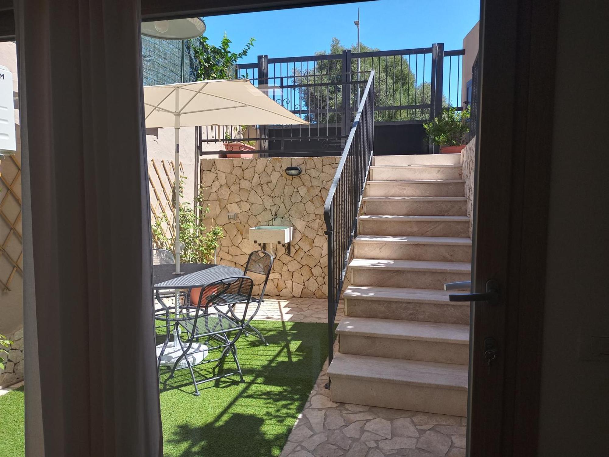 Vacanze Nella Casetta Pula Buitenkant foto
