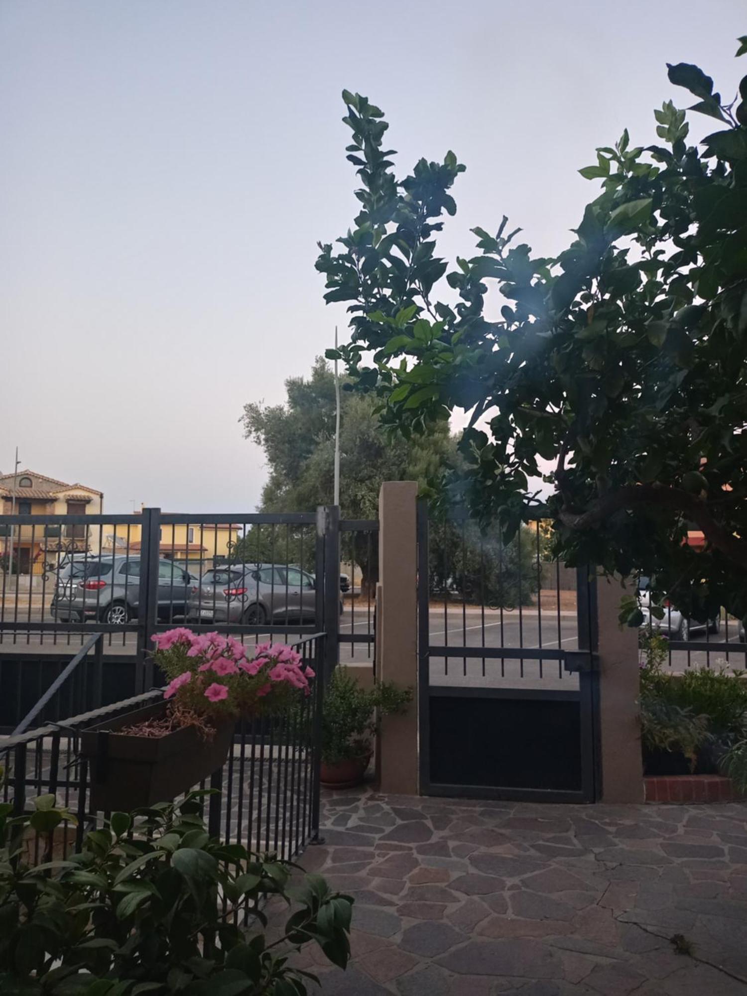 Vacanze Nella Casetta Pula Buitenkant foto